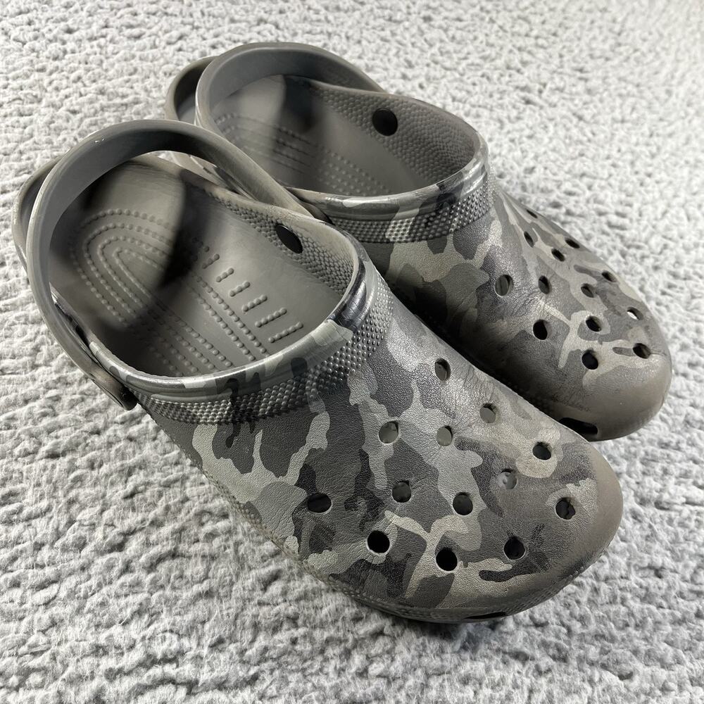Crocs Classic Clog Mens Size 12 Gray Black Camouflage Camo Slip On Shoes
